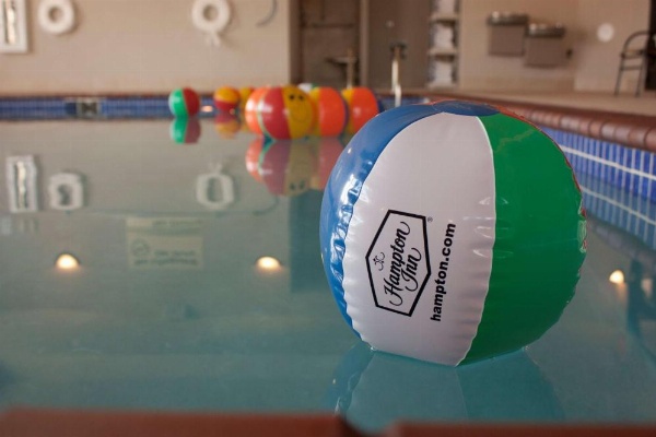 Hampton Inn By Hilton Burlington image 11