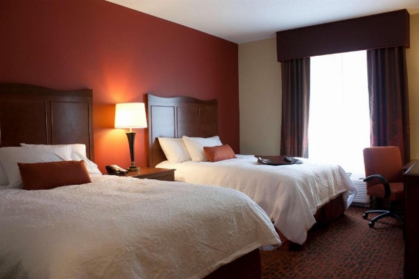 Hampton Inn By Hilton Burlington image 22